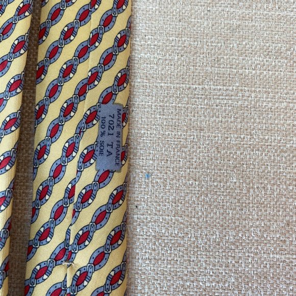 Hermes Belt Buckle Pattern Tie - Picture 3 of 5